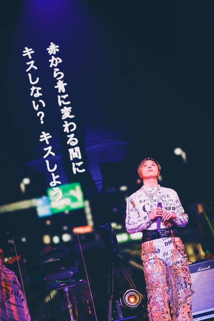 .ENDRECHERI.「REBORN」東京・東京国際フォーラム ホールA公演の様子。(撮影:冨田味我)
