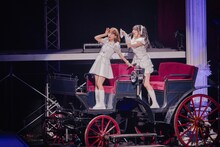 「BEYOOOOONDS CONCERT 2025 SPRING ～Take Me Out To The BUDOOOOOKAN！『Treasury Island』～」の様子。（写真提供：アップフロント）