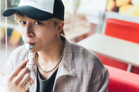 白濱亜嵐2nd写真集「Hallelujah!!」より。