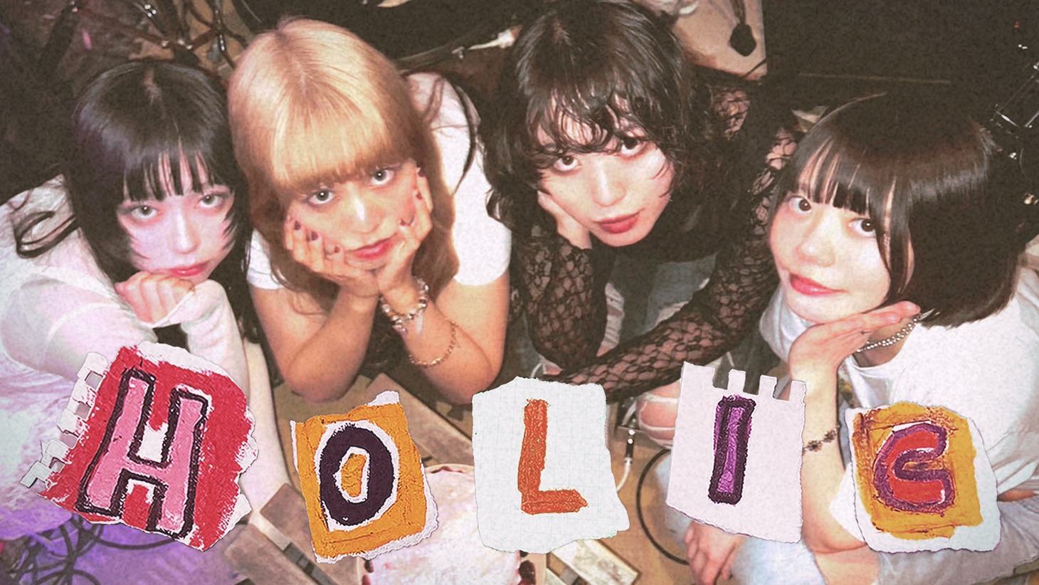 QUINCAMPOIX「Holic」ミュージックビデオより。