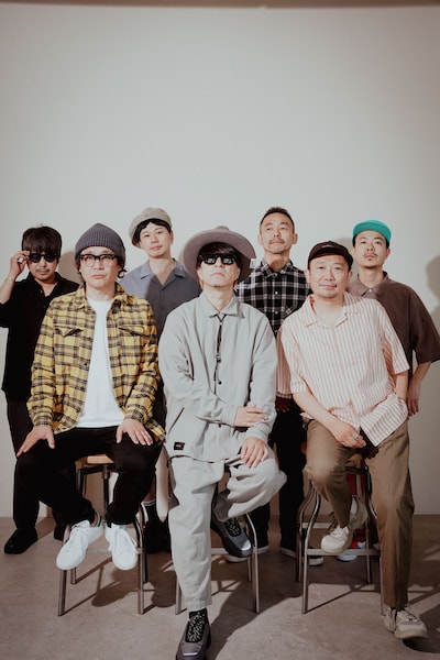 SCAFULL KINGとLOW IQ 01。