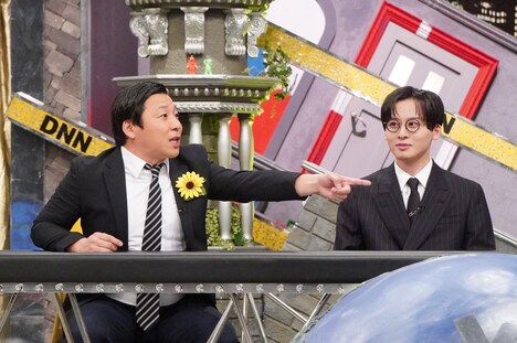 「全力！脱力タイムズ」より。左から、田渕章裕（インディアンス）、工藤大輝（Da-iCE）。©フジテレビ