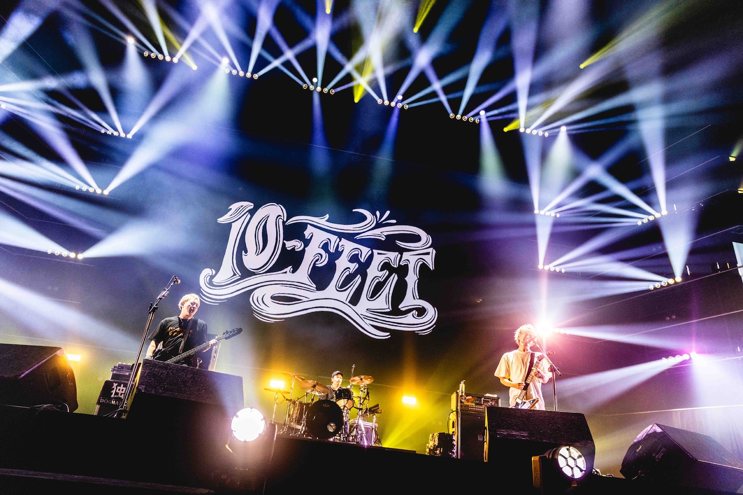 10-FEET