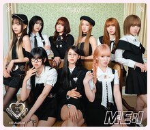 ME:I「WHO I AM」通常盤ジャケット©LAPONE GIRLS