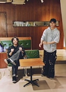 左から武知海青、川村壱馬。