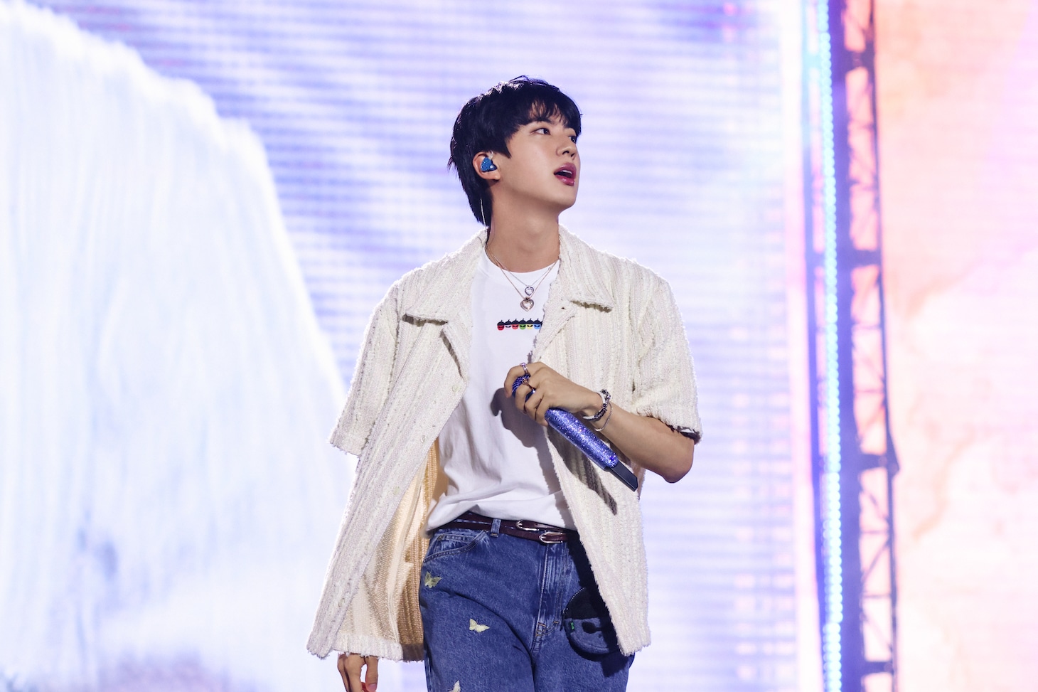 JIN (P)&(C)BIGHIT MUSIC