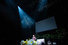 小林歌穂生誕ソロライブ「ぽーランド10!!!!!!!!!!」の様子。