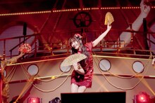 佐々木彩夏「AYAKA NATION 2025 VIP ROOM A+ ～the Voyage～」の様子。（撮影：上飯坂一）