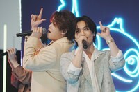 左から吉澤閑也、松田元太。