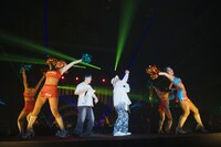 HIPPY「THE ヒーローアイランド計画 in ARENA」の様子。