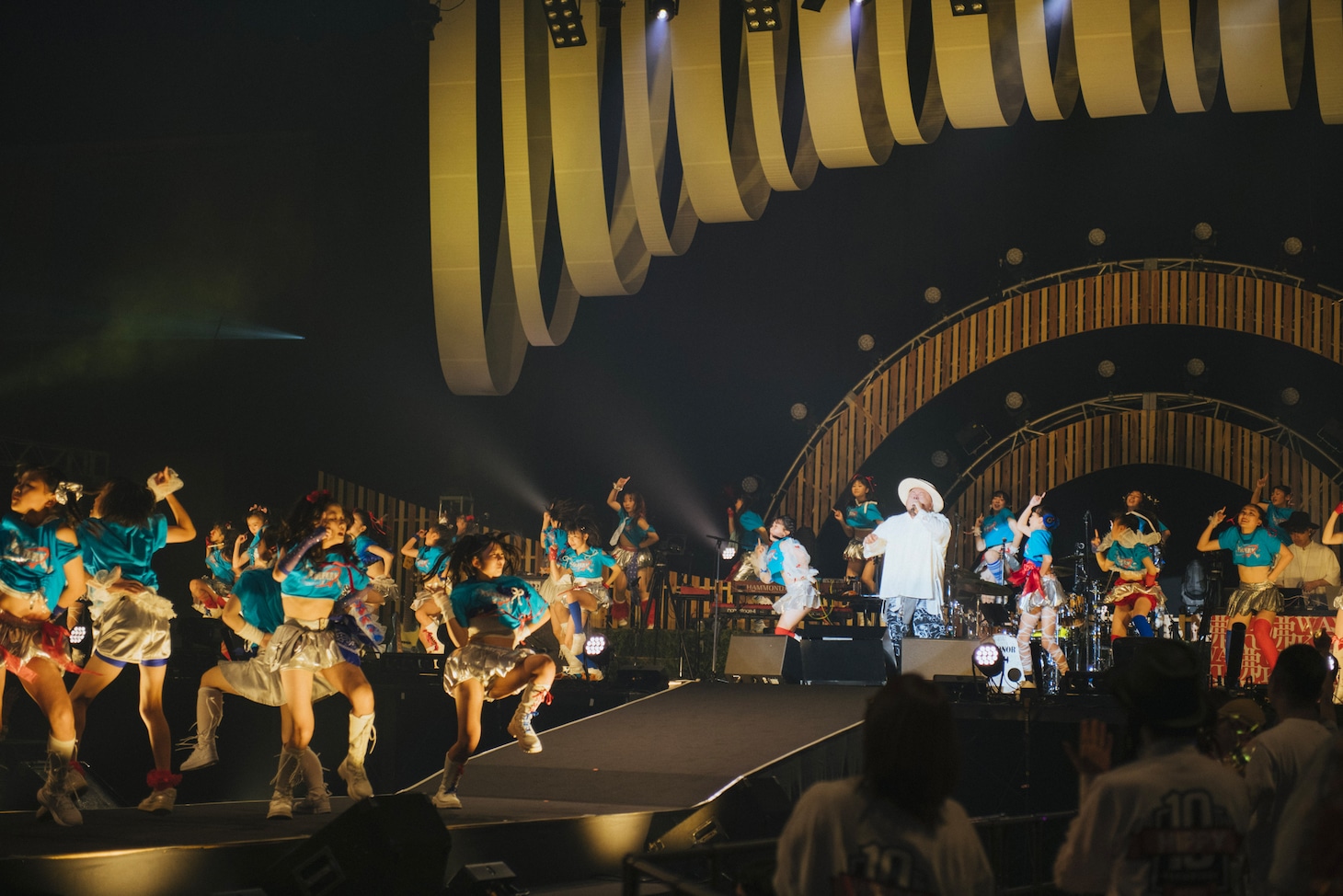 HIPPY「THE ヒーローアイランド計画 in ARENA」の様子。