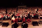 「OKAMOTO'S 15th Anniversary FORTY SEVEN LIVE TOUR -SPECIAL FINAL- at 日比谷野外大音楽堂」公演の様子。（Photo by Takumi Yasumoto）