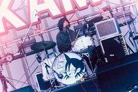 「OKAMOTO'S 15th Anniversary FORTY SEVEN LIVE TOUR -SPECIAL FINAL- at 日比谷野外大音楽堂」公演よりオカモトレイジ（Dr）。（Photo by Takumi Yasumoto）