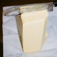 羊文学「春の嵐」配信ジャケット