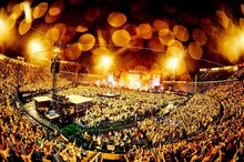 「マカロニえんぴつ 10th Anniversary Live 『still al dente in YOKOHAMA STADIUM』」1日目の様子。（撮影：浜野カズシ）