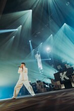 KREVA（撮影：横山マサト）