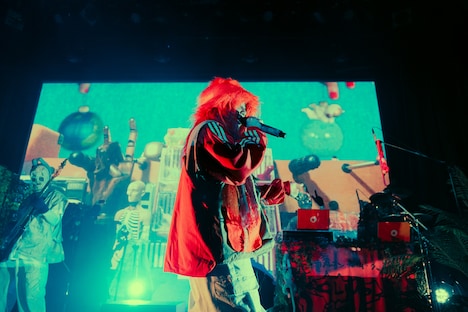 カメレオン・ライム・ウーピーパイ「ONE-MAN LIVE 2025 "WHOOPIE in the JUNGLE"」東京公演の様子。（Photo by Ray Otabe）