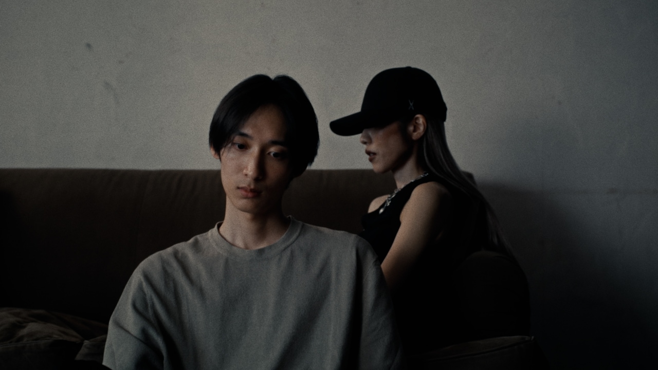 Arche、本日発売1stアルバムからリード曲「addicted」MV公開