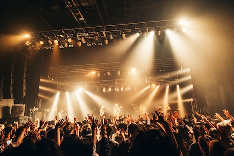 「BREIMEN 2DAYS LIVE in TOKYO -1・2・3・4・5-」の様子。（Photo by Goku Noguchi）