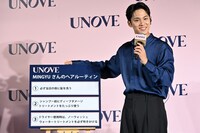 自身のヘアルーティンを紹介するMINGYU（SEVENTEEN）。