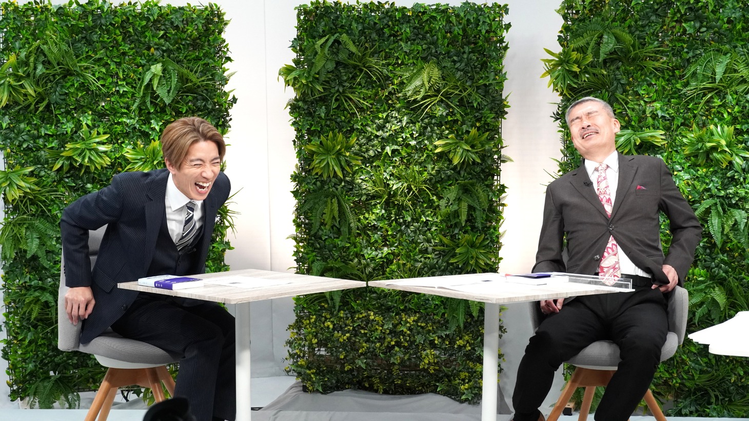 左から村上信五、藤井聡氏。