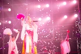 「ジュリアナの祟り 蕪木バースデーワンマン 令和版 風雲!バブル城~ジュリアナの祟り10周年スペシャル☆~ FINAL 蕪木城編」の様子。