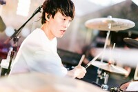 KOUHEI（Dr, Cho / 04 Limited Sazabys）（撮影：藤井拓）