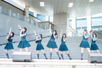 「つまり」をパフォーマンスするRain Tree。