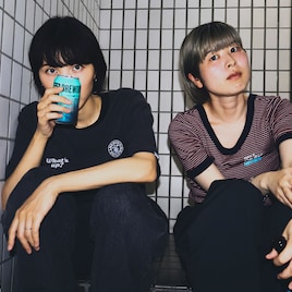 ハルカトミユキが2年半ぶりシングル「かわいいひと」発表、出会いの地で撮影した新アー写公開