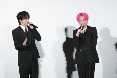 左から大平祥生、川尻蓮。Ⓒ2025「JO1 THE MOVIE『未完成』-Bon Voyage-」製作委員会