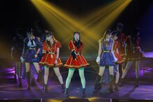 「Juice=Juice Concert Tour 2025 Crimson×Azure Special」の様子。