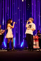 川谷絵音とヨーク。（撮影：鳥居）