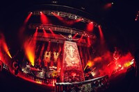 「HYDE [INSIDE] LIVE 2025 WORLD TOUR」Zepp Haneda （TOKYO）公演の様子。（撮影：石川浩章）