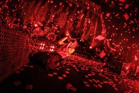 「HYDE [INSIDE] LIVE 2025 WORLD TOUR」Zepp Haneda （TOKYO）公演の様子。（撮影：石川浩章）