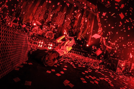 「HYDE [INSIDE] LIVE 2025 WORLD TOUR」Zepp Haneda （TOKYO）公演の様子。（撮影：石川浩章）