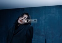 ExWHYZ「iD」ミュージックビデオより。
