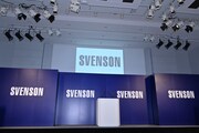 スヴェンソン新CM発表会の会場。