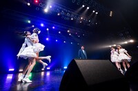 清さきなを持ち上げてぐるぐる回す清真尋。