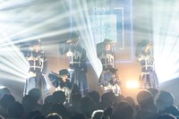「Devil ANTHEM. ONE MAN LIVE 2025～early summer～『R-Completion』」の様子。（撮影：笹森健一）