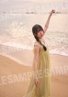 小久保柚乃「こくぼづかん 2」ヴィレッジヴァンガード渋谷本店イベント特典 ©中村和孝 / 小学館