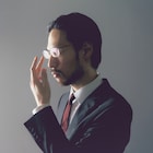 Loupx Garouxやbetcover!!などの鍵盤奏者として活躍、Romanticの初ソロアルバム完成