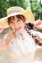 大村杏（SKE48）1st写真集（タイトル未定）の掲載ショット。©︎佐藤佑一（秋田書店）2025
