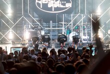 深々とお辞儀するyosugala。