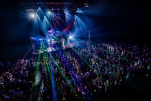 「access ELECTRIC NIGHT 2025」最終公演の様子。（撮影：佐藤広理）