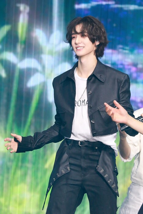 LEEHAN（BOYNEXTDOOR）(P)&(C) KOZ Entertainment.