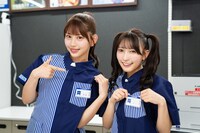 左から白石まゆみ、山内咲奈。