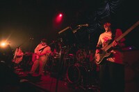 スカート（撮影：廣田達也）