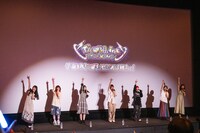 挨拶をするでんぱ組.inc。