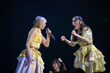 空気が読めていなかったことを安本彩花（左）に指摘されハッとする風見和香（右）。