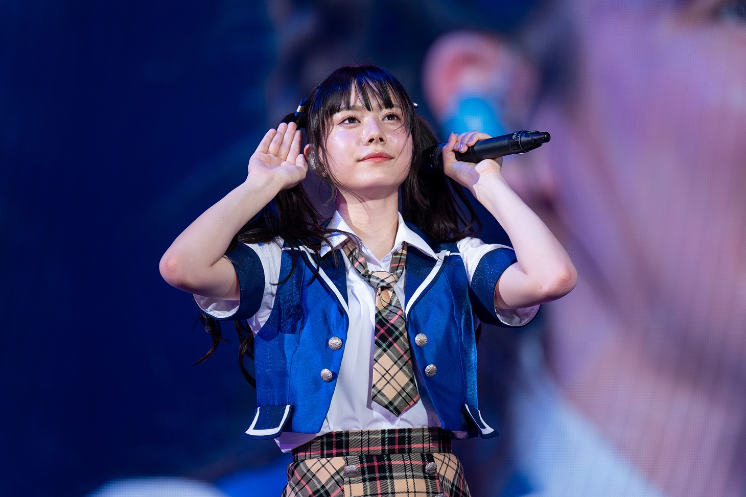 仲村悠菜